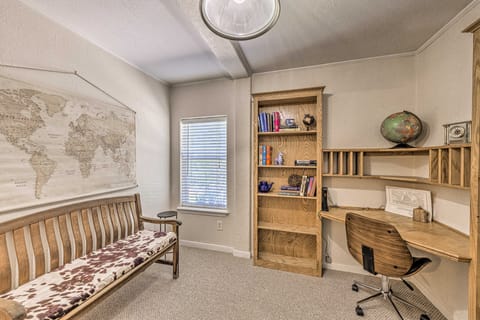 Peaceful Alto Home w/ Deck ~ 12 Mi to Ski Apache! House in Ruidoso