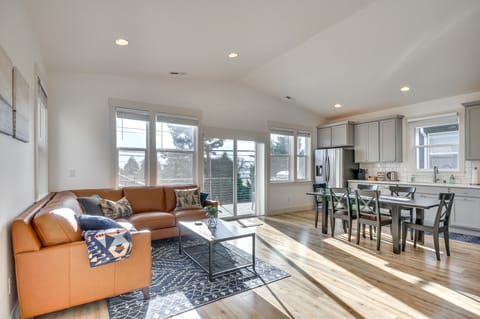 Stunning Stevenson Retreat w/ Mountain Views! House in Stevenson