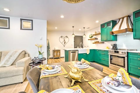 Luxury Spa Retreat: Private Courtyard & More! Apartment in Hastings