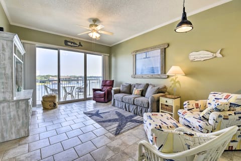 Fort Walton Beach Retreat: Private Boat Slip! Apartment in Okaloosa Island