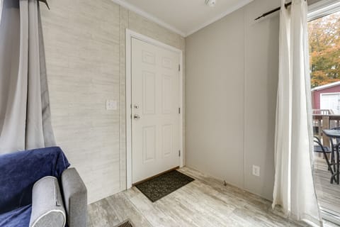 Cozy Cassopolis Retreat on Little Fish Lake! House in Michigan