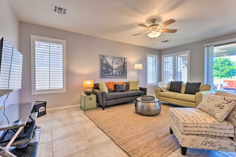 Golfer's Oasis! San Tan Valley Home w/ Pool Access House in Johnson Ranch