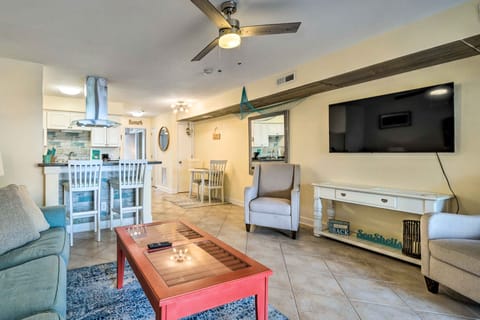 Coastal Condo w/ Pool Access - Steps to Beach Apartment in Carolina Beach