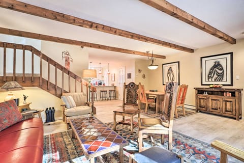 Large Santa Fe Townhouse w/ Private Patio! Apartment in Santa Fe