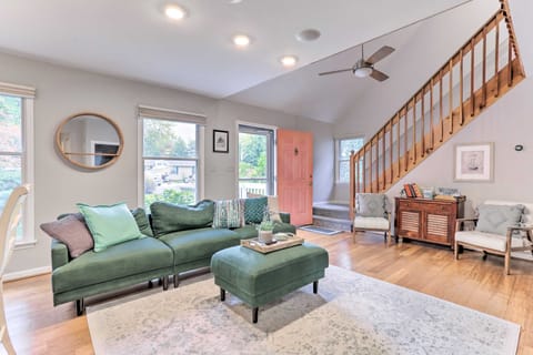 Lewes Cottage w/ Pool Access: 10 Mi to Beach! Cottage in Sussex County