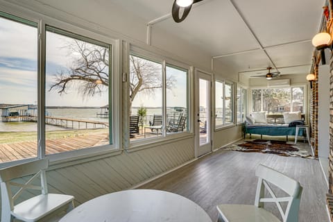 Family Fun on Eagle Mtn Lake! Home w/ Dock & Views House in Eagle Mountain Lake