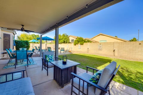 Close to Spring Training! Outdoor Oasis in Gilbert House in Gilbert