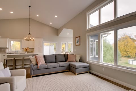 Pearl Lake Retreat w/ Dock & Stunning Views! House in Minnesota