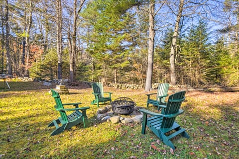 Private Sunapee Getaway: 2 Mi to Ledge Pond! House in Sunapee