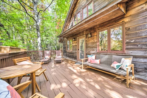 Chic Brevard Cabin - Nature, Trails, & Water! House in Tennessee