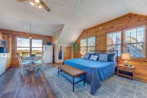 Near Douglas Lake: ‘Mountain Jewel’ Haven w/ Views Apartment in Douglas Lake