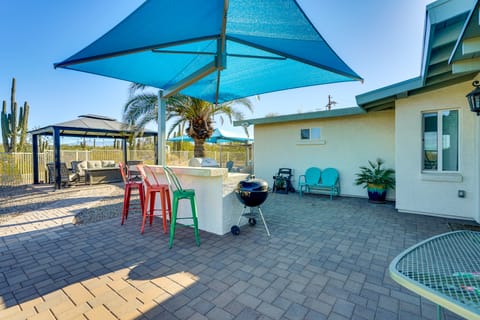 Classy Tucson Escape w/ Fire Pit on 5 Acres! House in Marana