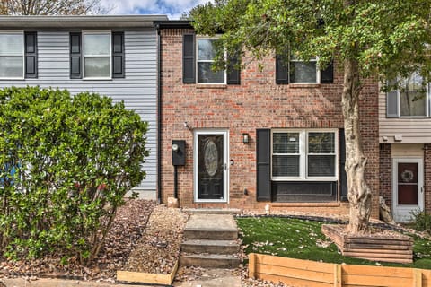Wonderful Townhome w/ Patio, Near Atlanta! Apartment in Avondale Estates