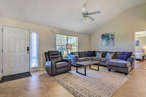 Sunshine State Escape: 3 Mi to Navarre Beach! House in Alabama