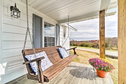 Updated Beattyville Ranch-Style Home w/ Yard! House in Kentucky
