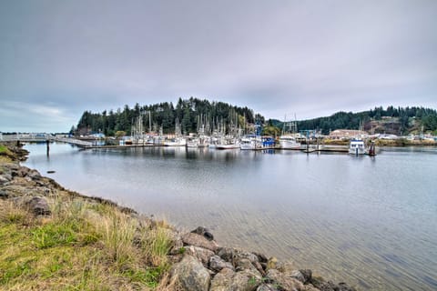 Winchester Bay Apt Near Dunes & State Parks! Apartment in Oregon