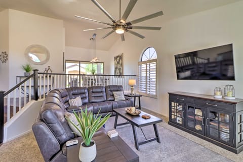 Complimentary Heated Pool: Goodyear Getaway! House in Goodyear