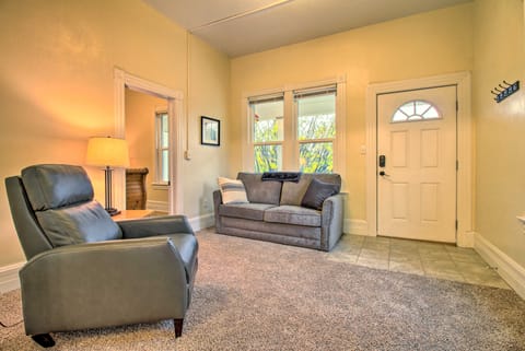 Welcoming Helena Hideaway ~ 2 Mi to Downtown Apartment in Helena