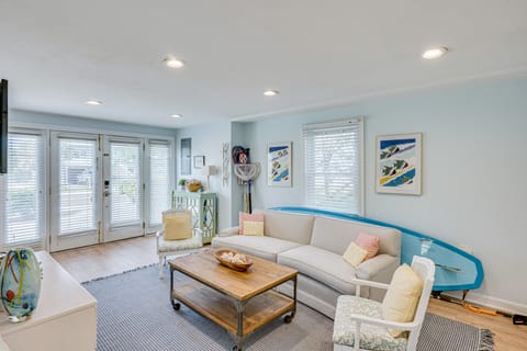 Beachfront Florida Getaway w/ Furnished Deck! House in Fernandina Beach