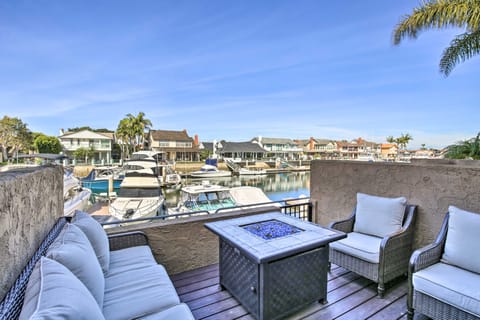 Waterfront Huntington Beach Condo w/ Fire Pit Apartment in Sunset Beach