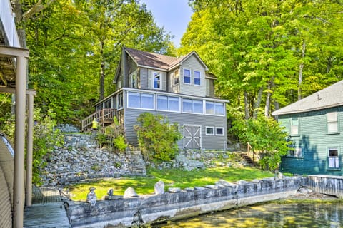 Waterfront Wellesley Island Getaway w/ Deck! House in Wellesley Island