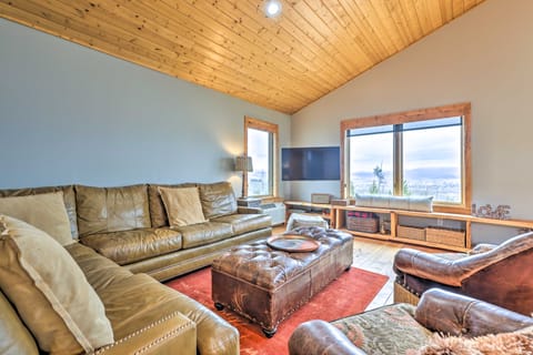 Secluded Granby Mtn Cabin: 75 Acres & Views House in Colorado