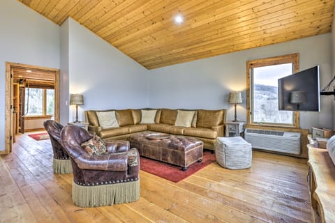 Secluded Granby Mtn Cabin: 75 Acres & Views House in Colorado