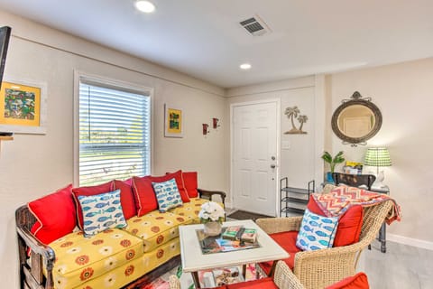 Walk to Cedar Creek Reservoir: Home w/ Fire Pit! House in Tool