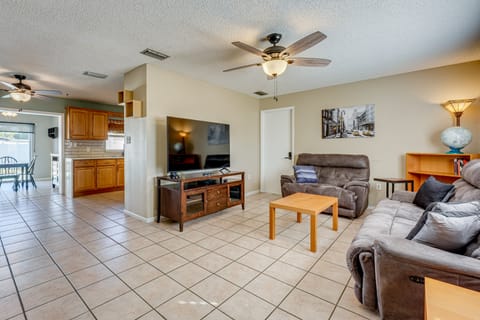 Fire Pit! Family Getaway, 6 Mi to Beach Access House in Seminole