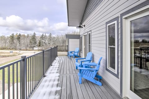 Spacious Recently Built Home < 1 Mi to Lake! House in Lake Winnebago