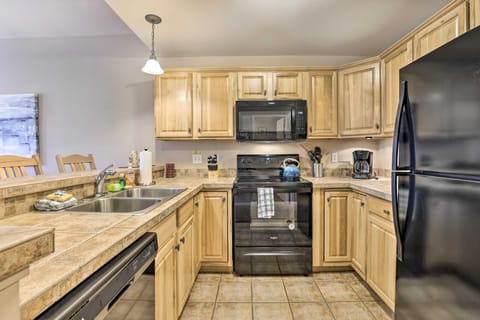 Spacious Fraser Condo ~ 6 Mi to Winter Park! Apartment in Fraser