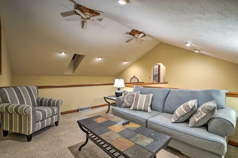 Spacious Oneida Retreat w/ Game Room! House in Adirondack Mountains