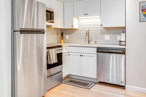 Ski-Home Trail: Updated Killington Condo Apartment in Mendon