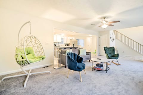 3 Mi to Kalahari: Pocono Summit Home w/ Game Room! House in Coolbaugh Township