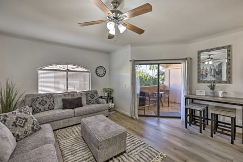 Families & Dogs Welcome! Phoenix Condo w/ Pool Apartment in Avondale