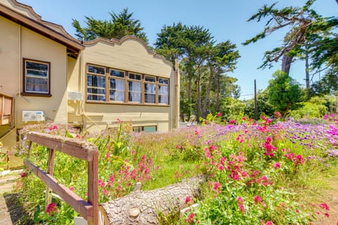 Montara Apartment w/ Yard Near Beaches Apartment in Montara