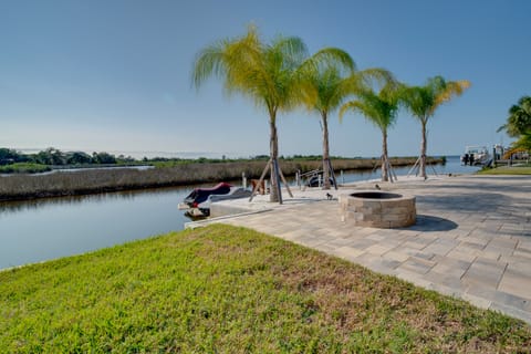 Luxe Spring Hill Home w/ Patio & Dock! House in Hernando Beach