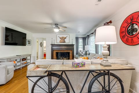 Family-Friendly Knoxville Home: Close to UT! House in Knoxville