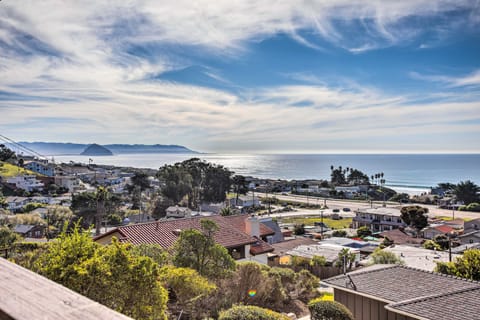 Pet-Friendly Cayucos Home w/ Ocean Views! House in Cayucos