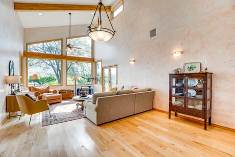 Hot Tub, Wineries, Mtn Views: Palisade Home! House in Colorado