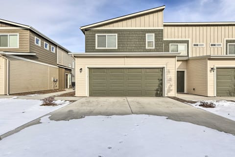 Nampa Townhome ~ 18 Mi to Downtown Boise! Apartment in Nampa