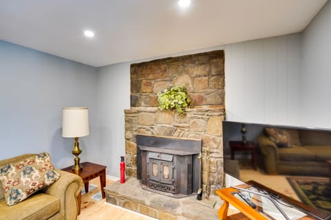 Cozy Southern Vermont Home w/ On-Site Trails House in Whitingham