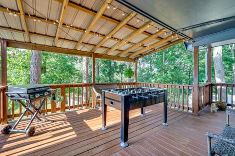 Eureka Springs Apartment: 'Blue Moon Ridge' Apartment in Arkansas