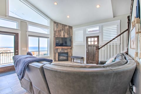 Garden City Gem: Private Hot Tub & Game Room! House in Garden City