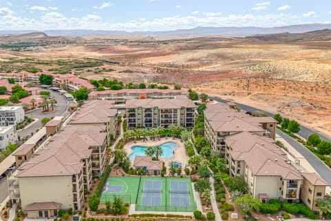 Resort Pool & Hot Tub: Modern Condo in St George! Apartment in St George