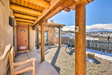 Casita Vacation Rental Near Taos w/ Patio! House in New Mexico