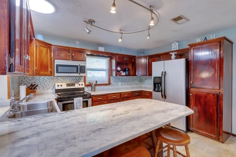 Serene Pensacola Vacation Rental w/ Gas Grill House in Perdido Key