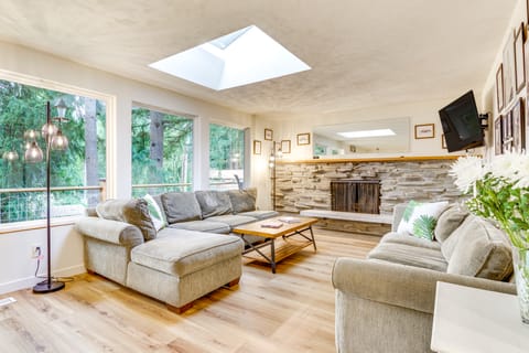 Classic Woodinville Wine Country Escape! House in Woodinville