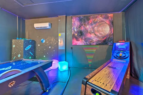 Davenport Home 8 Mi to Disney World! House in Four Corners