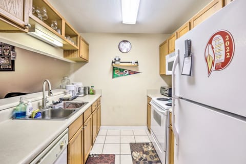 Tallahassee Townhome 4 Mi to College Town! Apartment in Tallahassee